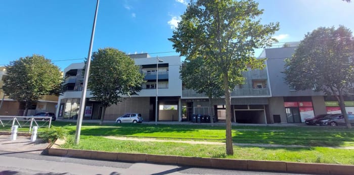 Image 3 sur 5 - Parking/box  ·  Location · Castelnau Le Lez (34170) · 12m²