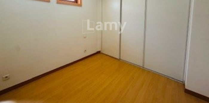 Image 4 sur 7 - Appartement  ·  Location · Thonon Les Bains (74200) · 3 pièces · 65m²