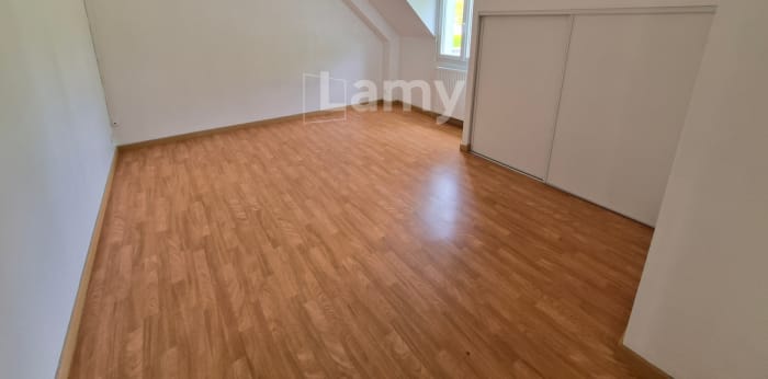 Image 14 sur 21 - Maison/villa  ·  Location · Joigny (89300) · 5 pièces · 134m²