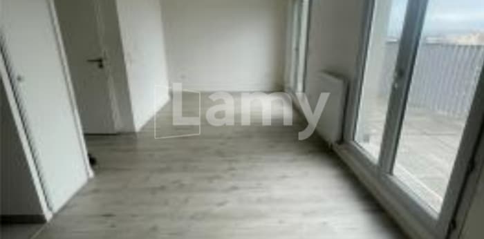 Image 3 sur 5 - Appartement  ·  Location · Sevran (93270) · 1 pièce · 32m²
