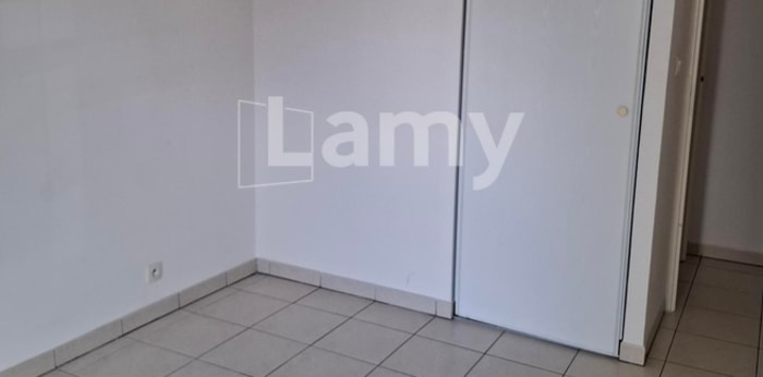 Image 7 sur 11 - Appartement  ·  Location · Toulouse (31100) · 3 pièces · 69m²