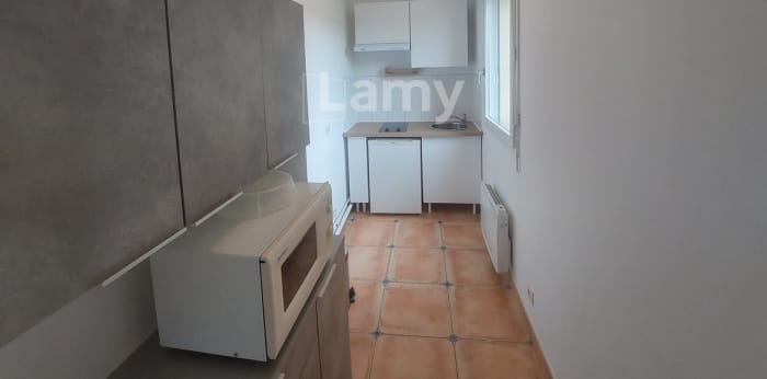 Image 2 sur 6 - Appartement  ·  Location · Valenciennes (59300) · 1 pièce · 35m²
