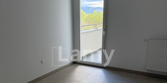Image 7 sur 7 - Appartement  ·  Location · Cavaillon (84300) · 2 pièces · 42m²