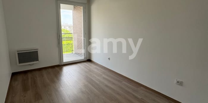 Image 5 sur 9 - Appartement  ·  Location · Corbeil Essonnes (91100) · 2 pièces · 49m²