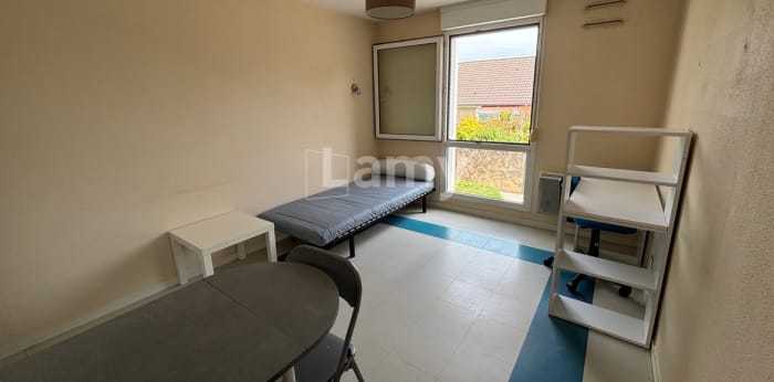 Image 4 sur 10 - Appartement  ·  Location · Dijon (21000) · 1 pièce · 18m²