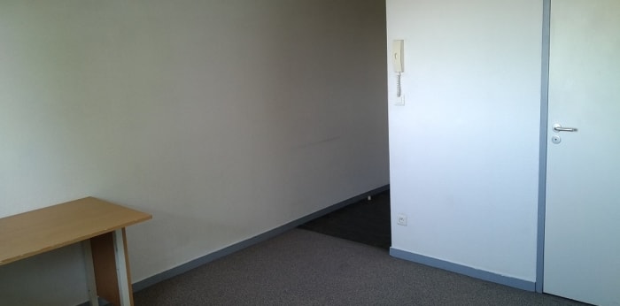 Image 3 sur 5 - Appartement  ·  Location · Reims (51100) · 1 pièce · 18m²