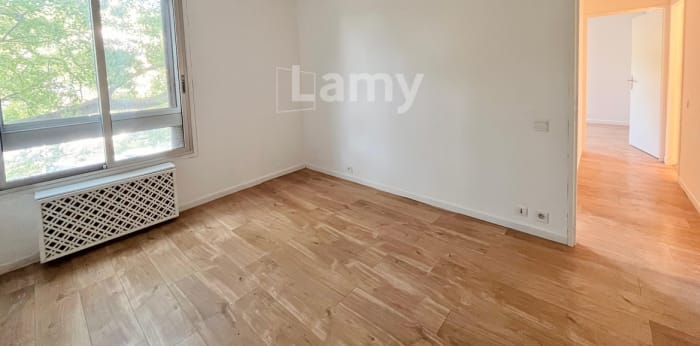 Image 13 sur 26 - Appartement  ·  Location · Aix En Provence (13100) · 4 pièces · 114m²