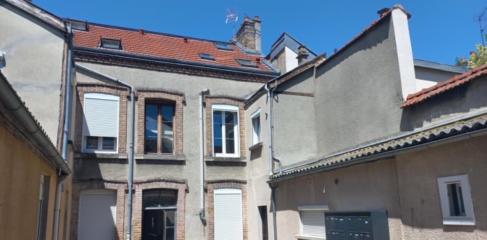 Image 3 sur 6 - Appartement  ·  Location · Reims (51100) · 1 pièce · 12m²