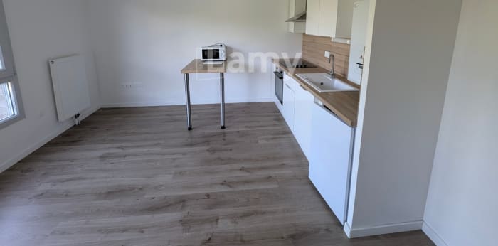 Image 9 sur 18 - Appartement  ·  Location · Lens (62300) · 1 pièce · 28m²