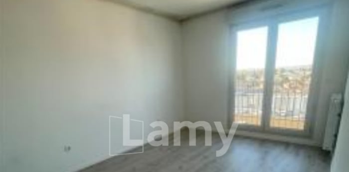 Image 5 sur 5 - Appartement  ·  Location · Sevran (93270) · 2 pièces · 44m²