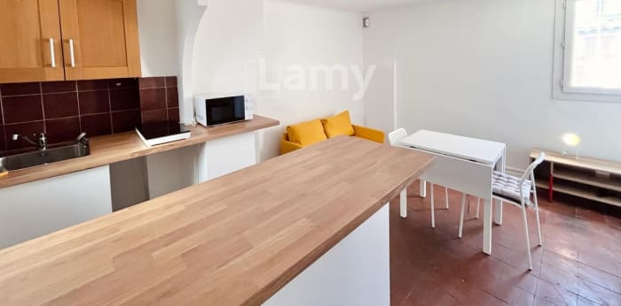 Image 6 sur 11 - Appartement  ·  Location · Aix En Provence (13100) · 2 pièces · 27m²