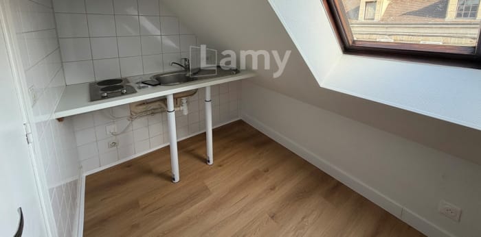 Image 5 sur 9 - Appartement  ·  Location · Chantilly (60500) · 2 pièces · 21m²