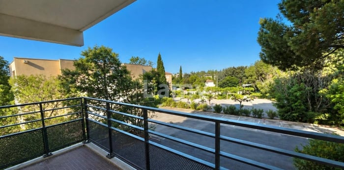 Image 5 sur 25 - Appartement  ·  Location · Aix En Provence (13090) · 4 pièces · 91m²