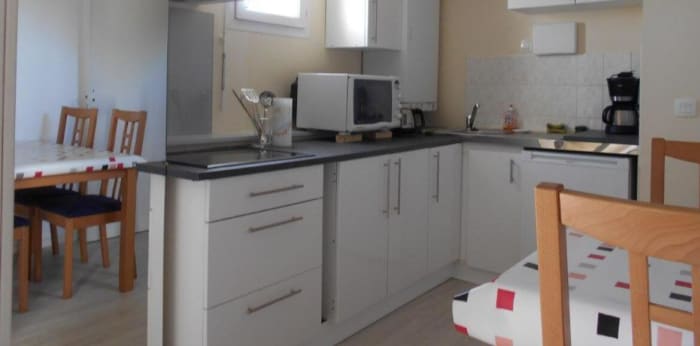 Image 2 sur 8 - Appartement  ·  Location · Vannes (56000) · 1 pièce · 23m²