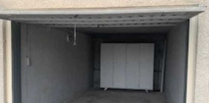 Image 2 sur 4 - Parking/box  ·  Location · Aix En Provence (13090) · 16m²