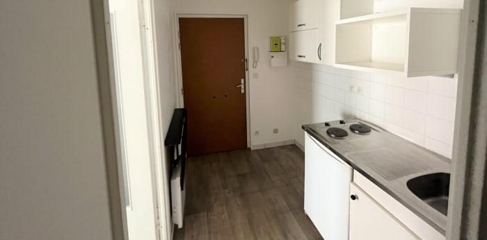 Image 5 sur 7 - Appartement  ·  Location · Reims (51100) · 1 pièce · 36m²