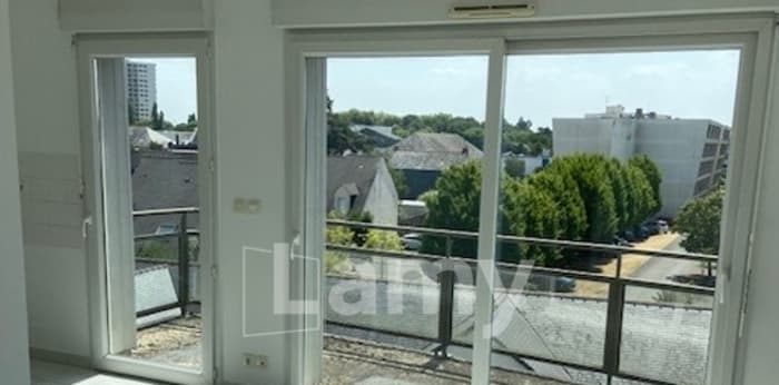 Image 2 sur 13 - Appartement  ·  Location · Angers (49000) · 2 pièces · 48m²