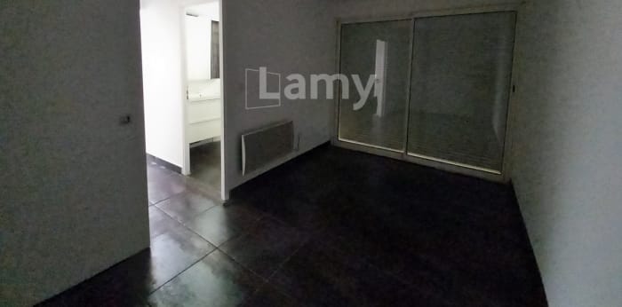 Image 6 sur 18 - Maison/villa  ·  Location · Marseille (13015) · 2 pièces · 49m²