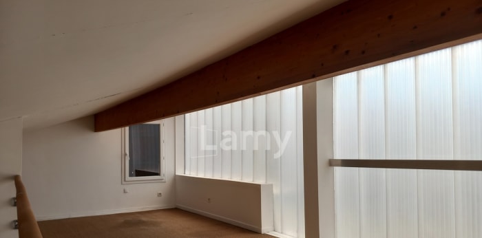 Image 16 sur 18 - Maison/villa  ·  Location · Marseille (13015) · 2 pièces · 49m²