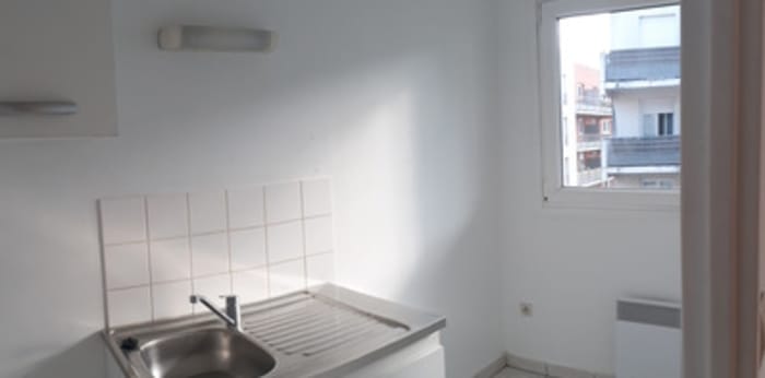 Image 2 sur 4 - Appartement  ·  Location · Lille (59000) · 2 pièces · 40m²