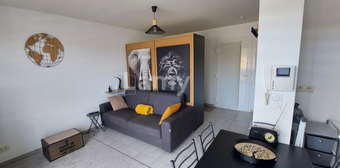 Image 1 sur 5 - Appartement  ·  Location · Metz (57070) · 1 pièce · 27m²