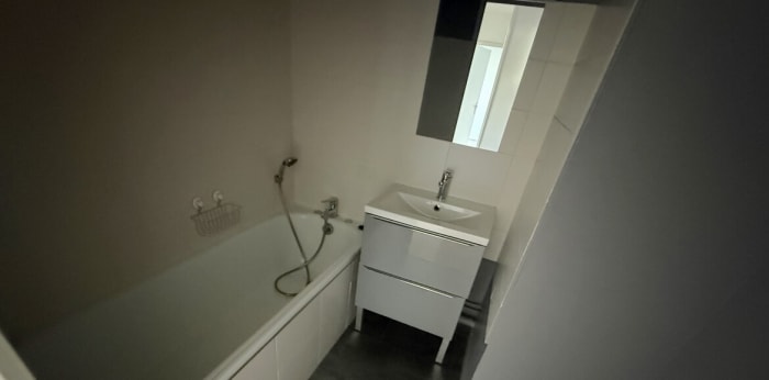 Image 7 sur 10 - Appartement  ·  Location · Reims (51100) · 5 pièces · 104m²