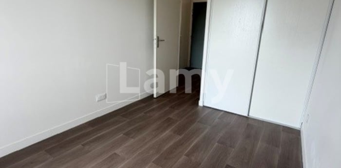 Image 10 sur 12 - Appartement  ·  Location · Poitiers (86000) · 3 pièces · 59m²