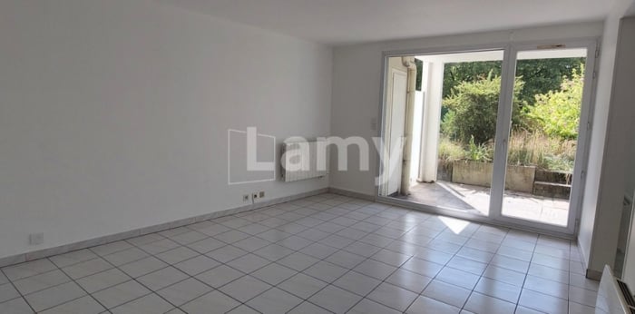 Image 7 sur 9 - Appartement  ·  Location · Grenoble (38100) · 3 pièces · 73m²