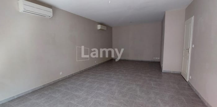 Image 3 sur 16 - Appartement  ·  Location · Anduze (30140) · 3 pièces · 72m²