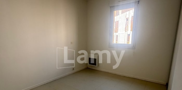 Image 5 sur 7 - Appartement  ·  Location · Avignon (84000) · 2 pièces · 35m²