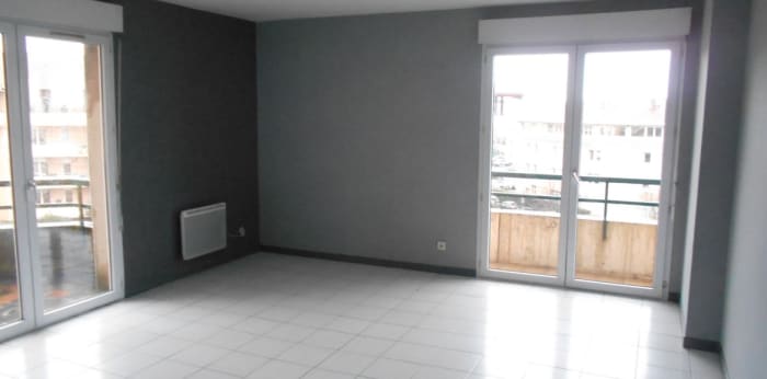Image 1 sur 11 - Appartement  ·  Location · Toulouse (31300) · 4 pièces · 79m²