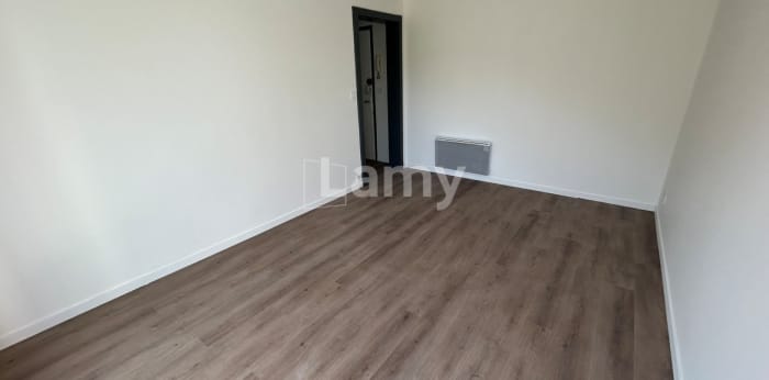 Image 4 sur 13 - Appartement  ·  Location · Besancon (25000) · 2 pièces · 38m²
