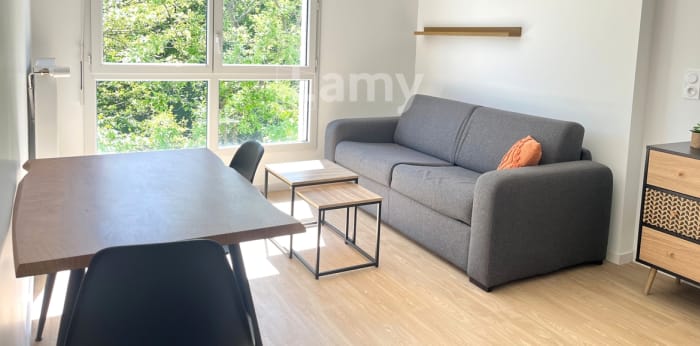 Image 1 sur 5 - Appartement  ·  Location · Rennes (35000) · 1 pièce · 22m²