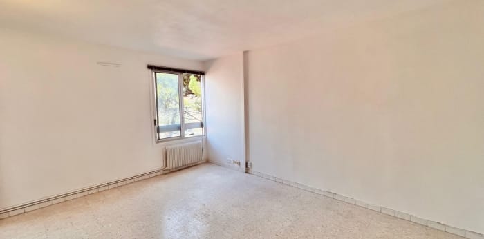 Image 4 sur 9 - Appartement  ·  Location · Aix En Provence (13100) · 1 pièce · 26m²