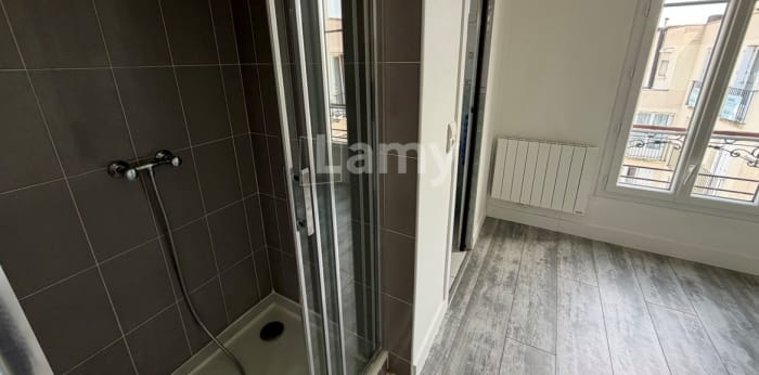 Image 7 sur 12 - Appartement  ·  Location · Chantilly (60500) · 2 pièces · 33m²