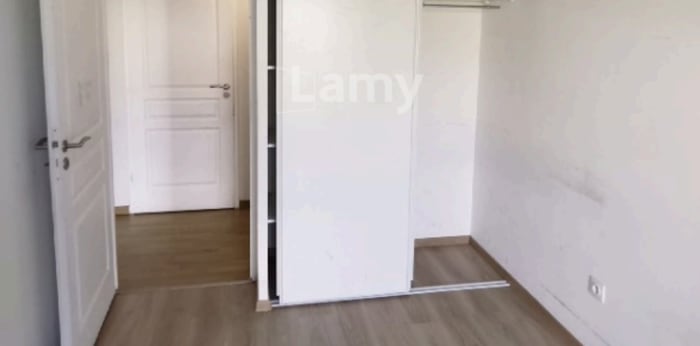 Image 7 sur 12 - Appartement  ·  Location · Corbeil Essonnes (91100) · 4 pièces · 84m²
