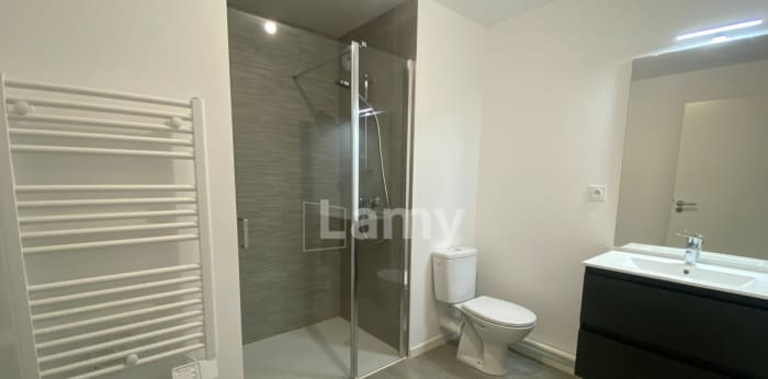 Image 4 sur 7 - Appartement  ·  Location · Brest (29200) · 2 pièces · 56m²