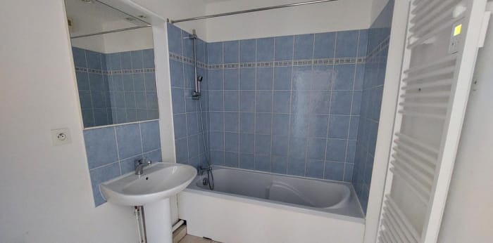 Image 5 sur 13 - Appartement  ·  Location · Les Sables D Olonne (85100) · 5 pièces · 101m²