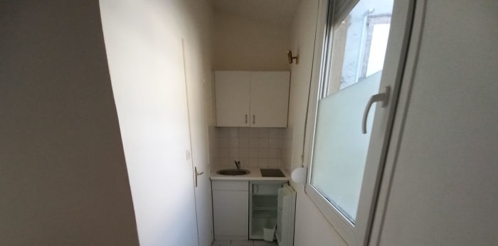 Image 4 sur 4 - Appartement  ·  Location · Reims (51100) · 1 pièce · 14m²