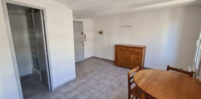 Image 5 sur 6 - Appartement  ·  Location · Aix En Provence (13100) · 2 pièces · 29m²