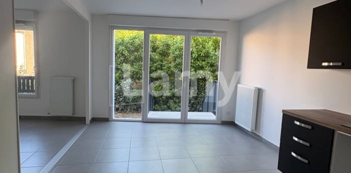 Image 8 sur 15 - Appartement  ·  Location · Orange (84100) · 4 pièces · 70m²