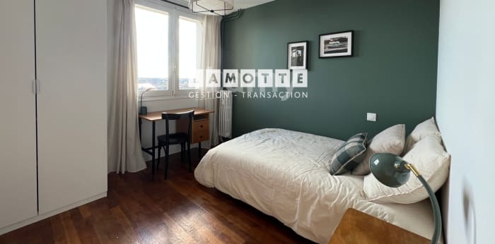 Image 4 sur 5 - Appartement  ·  Location · Rennes (35000) · 4 pièces · 66m²