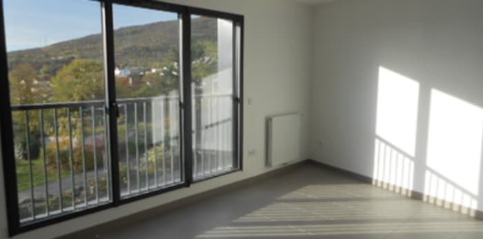 Image 7 sur 9 - Appartement  ·  Location · Clermont Ferrand (63100) · 2 pièces · 52m²