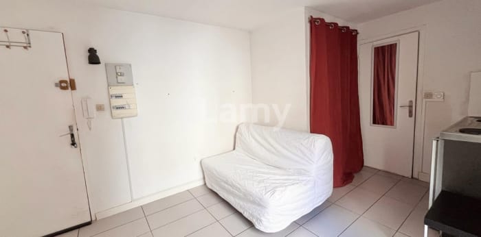 Image 3 sur 9 - Appartement  ·  Location · Aix En Provence (13100) · 1 pièce · 16m²