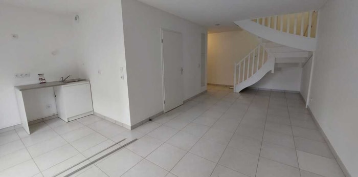 Image 4 sur 5 - Appartement  ·  Location · Toulouse (31100) · 3 pièces · 69m²