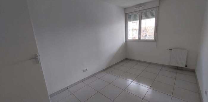 Image 3 sur 5 - Appartement  ·  Location · Toulouse (31100) · 3 pièces · 69m²
