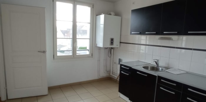Image 7 sur 9 - Appartement  ·  Location · Valenciennes (59300) · 4 pièces · 99m²