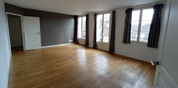 Image 8 sur 9 - Appartement  ·  Location · Valenciennes (59300) · 4 pièces · 99m²