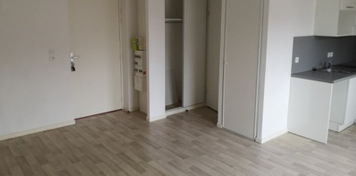 Image 8 sur 9 - Appartement  ·  Location · Anzin (59410) · 2 pièces · 46m²