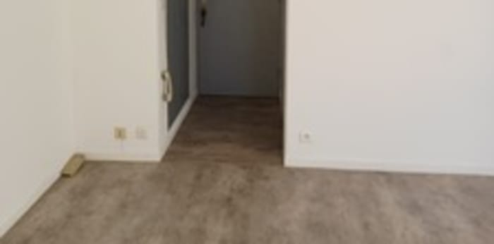 Image 5 sur 13 - Appartement  ·  Location · Nimes (30000) · 1 pièce · 20m²